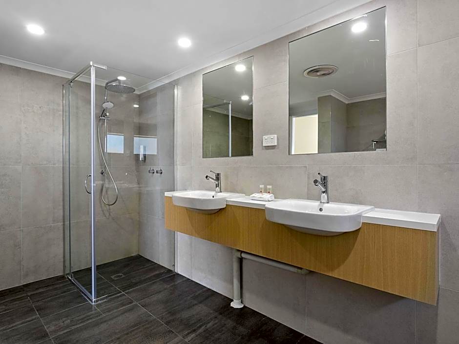 ibis Styles Canberra Eagle Hawk