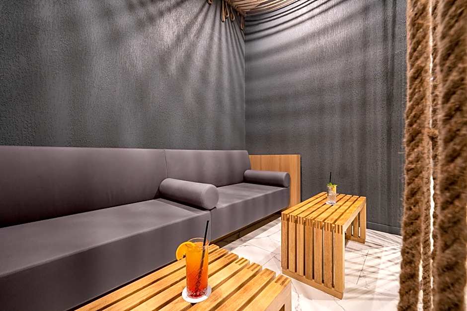 The Norm Collection Door'a Bodrum