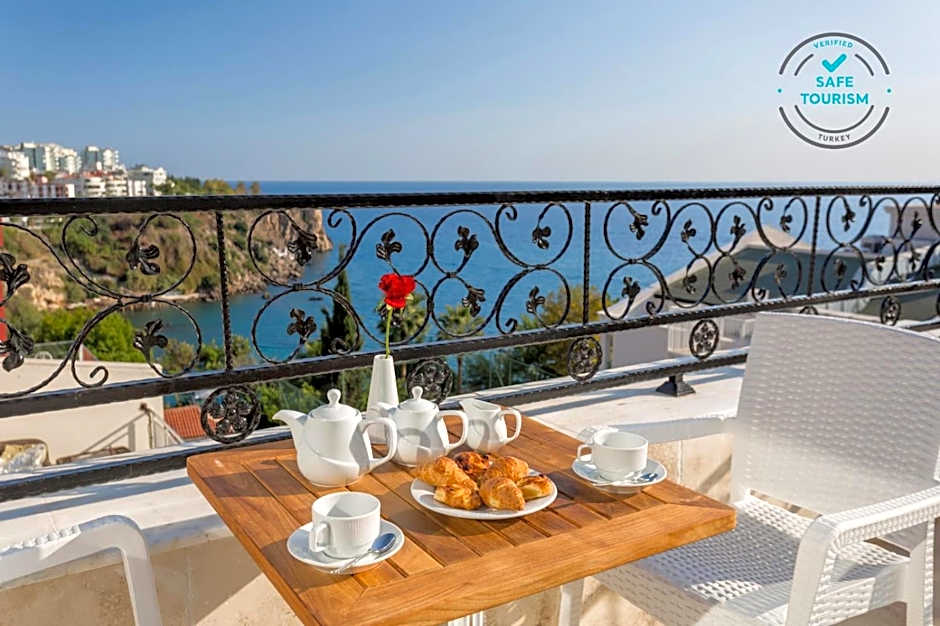 Wise Hotel & Spa - Adults Only