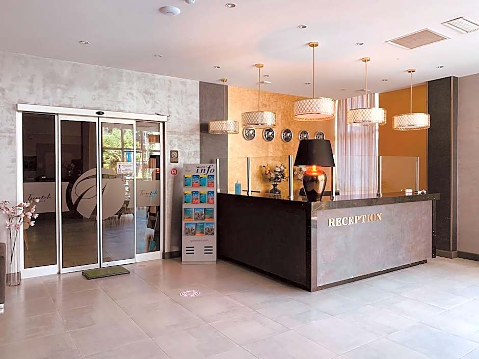 Hotel Tsereteli Palace