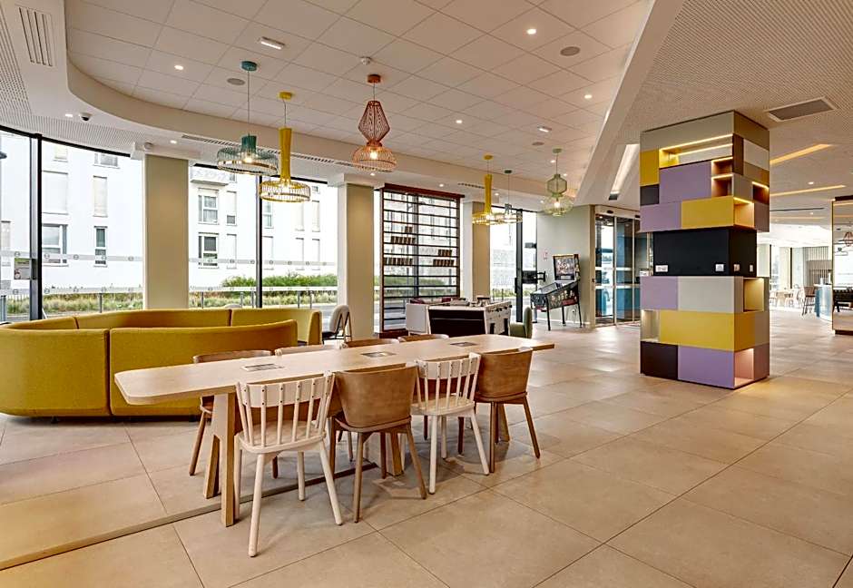 B&B HOTEL Lille Lillenium Eurasanté