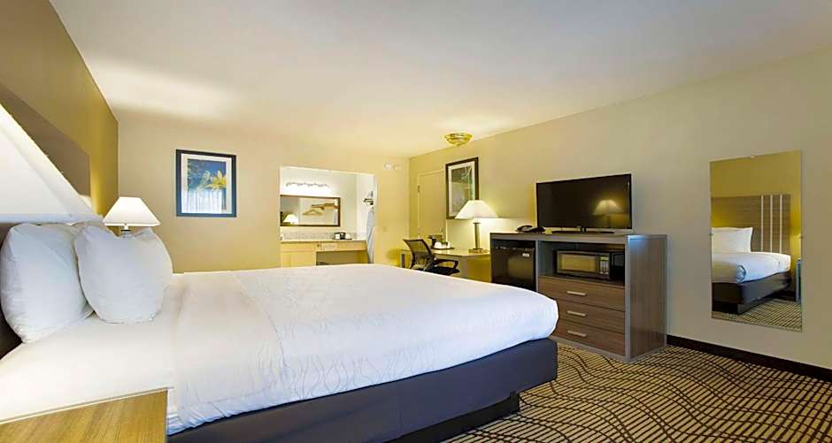 SureStay Plus Hotel by Best Western Sacramento North