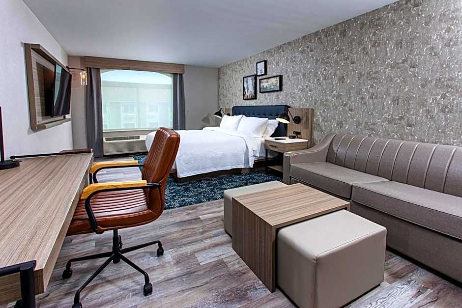 Four Points by Sheraton Appleton