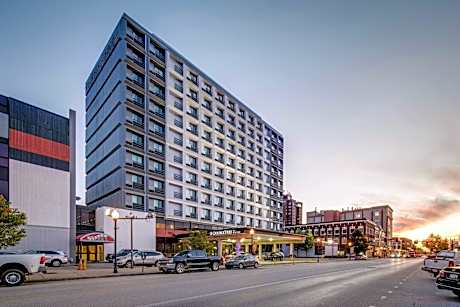 DoubleTree by Hilton Huntington, WV