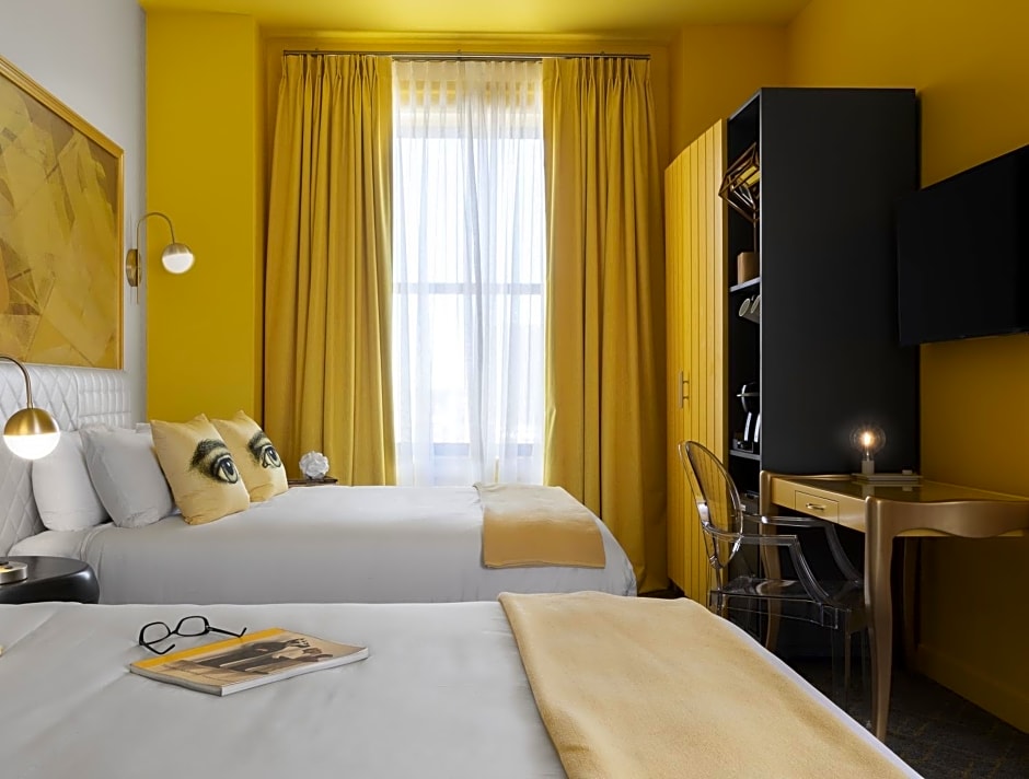 Angad Arts Hotel St. Louis, Tapestry Collection by Hilton