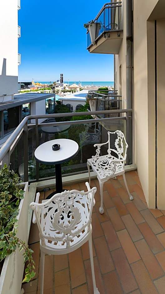 Hotel Excelsior