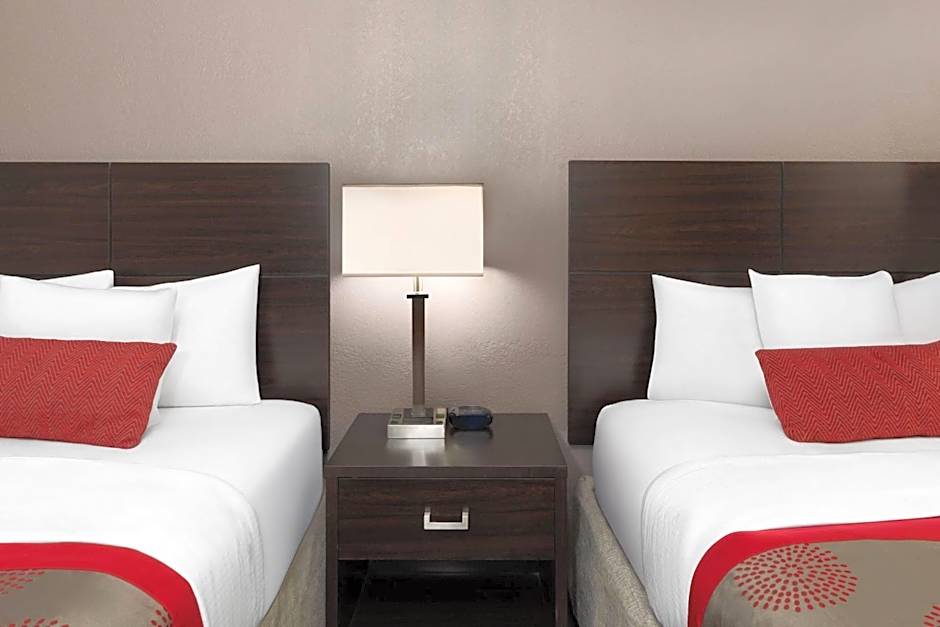 Ramada by Wyndham El Paso