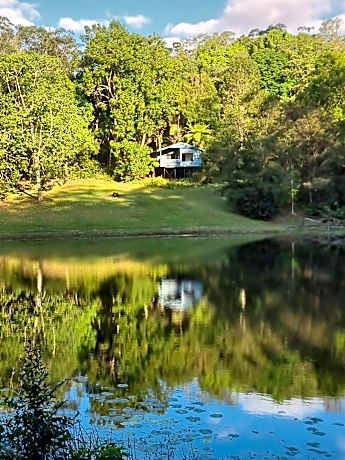 Montville Country Cabins