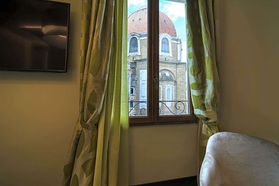 Solo Experience Hotel