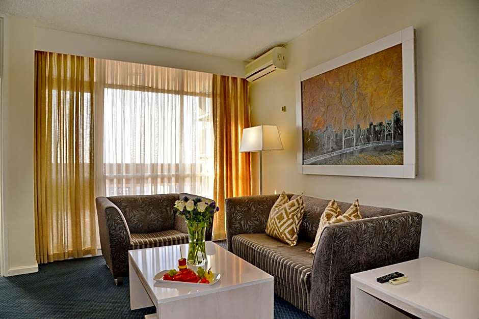 The Parktonian All Suite Hotel