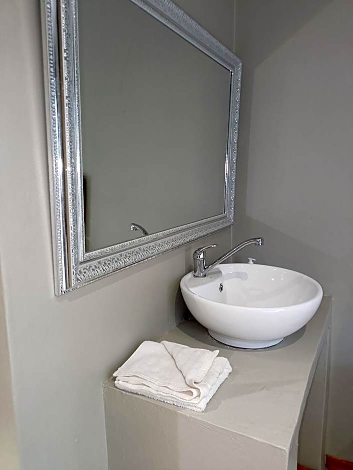 21 On Coetzee Guest House