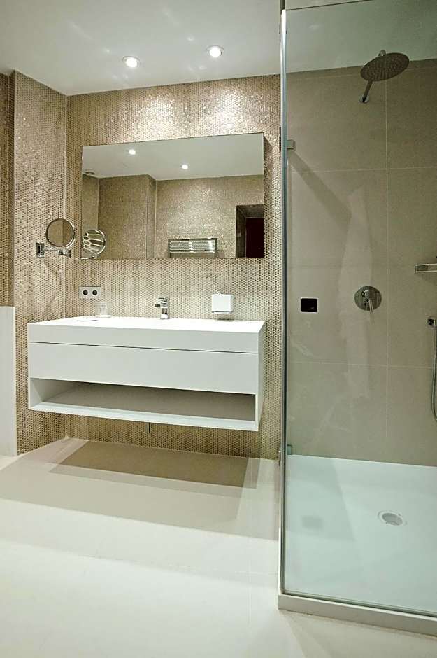 Palacio Can Marques by Puro