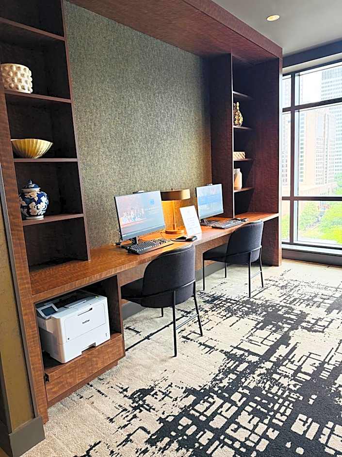 Hyatt Place Charlotte Downtown