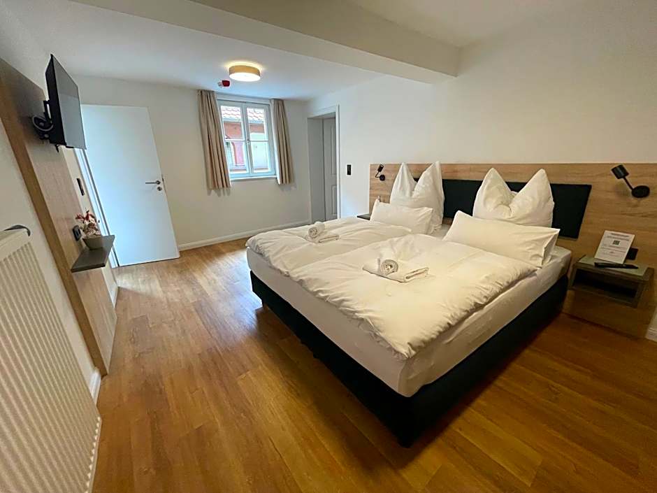 Hopfenhotel am Adenauerufer