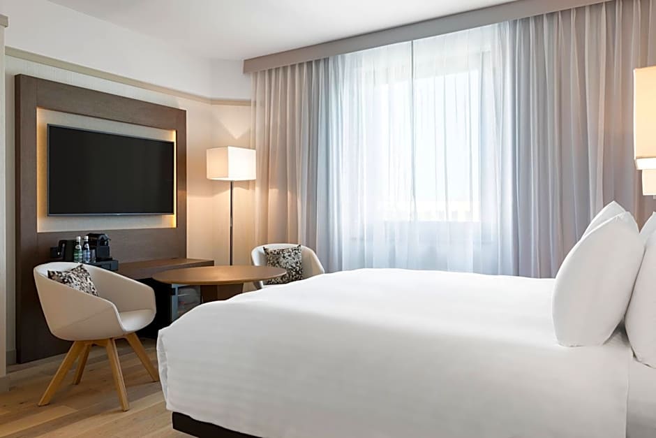 AC Hotel by Marriott Wroclaw