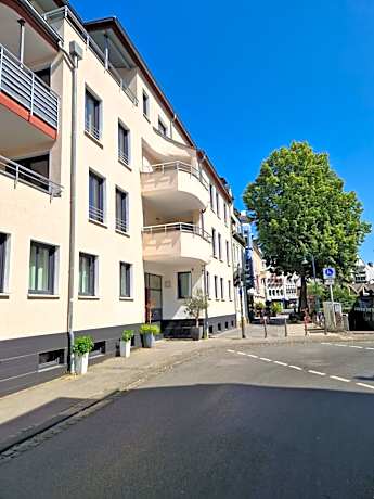 Three-Bedroom Apartment with Balcony