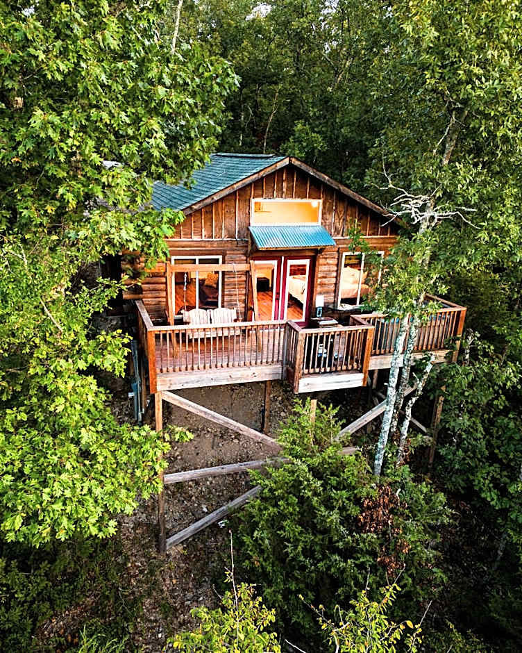 Starlight Haven Hot Springs