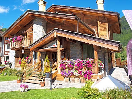 Hotel Letterario Locanda Collomb