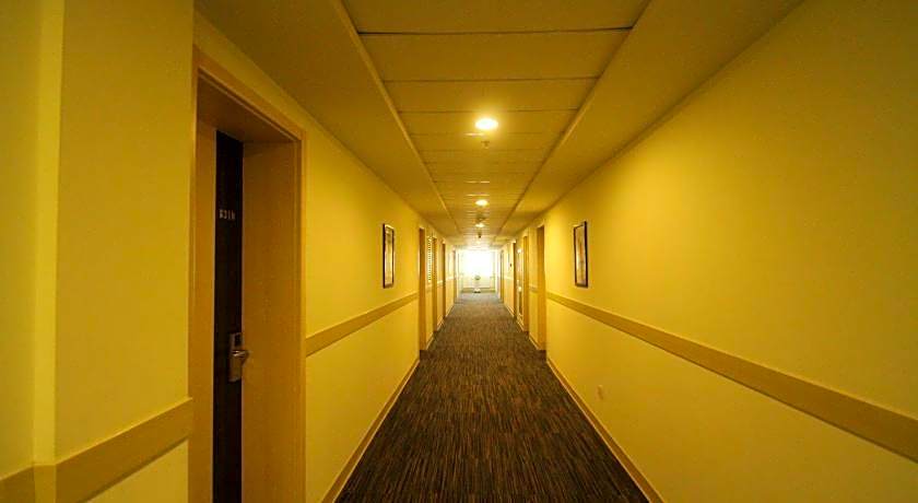 Jinjiang Inn Changzhi Bayi Square