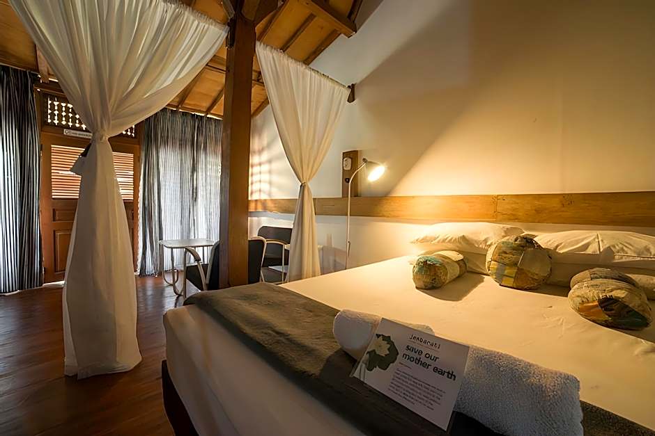 Rumah Jembarati by Sabda