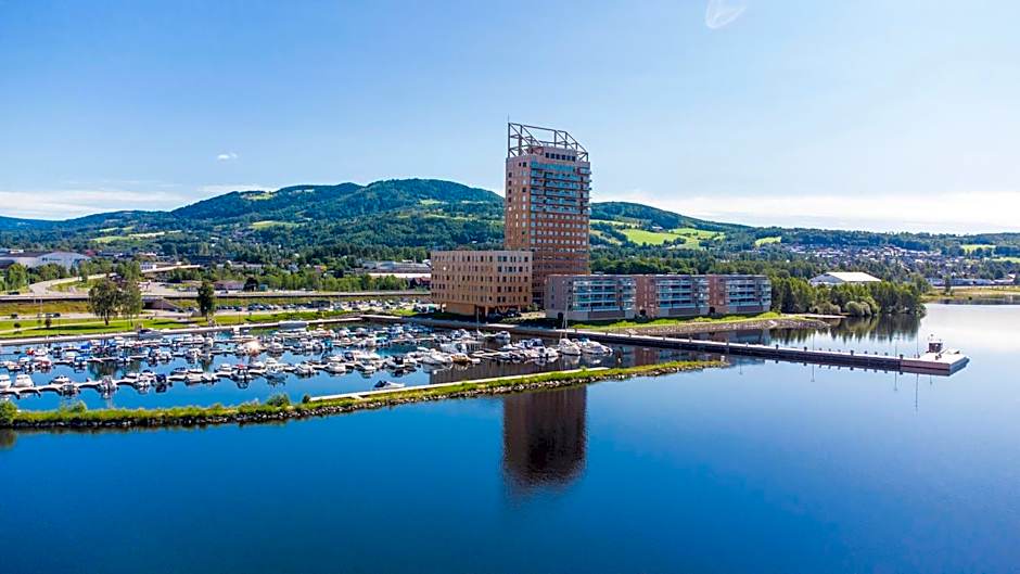 Wood Hotel by Frich's