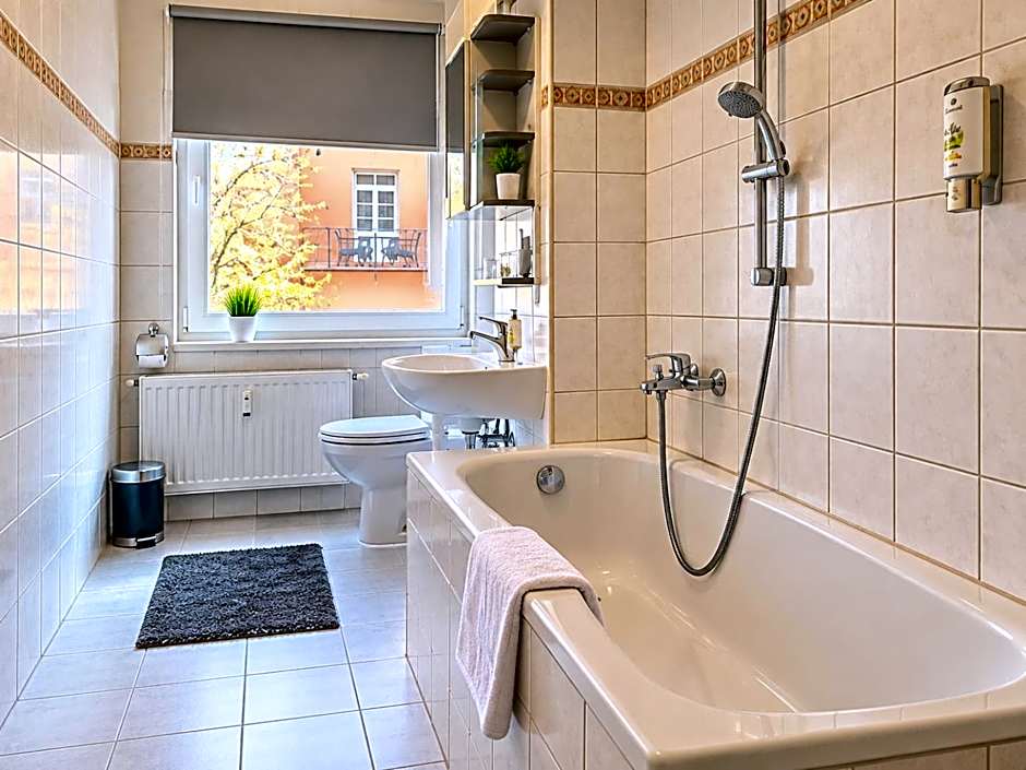 Viadrina Rooms & Apartments Frankfurt-Oder am Park im Zentrum