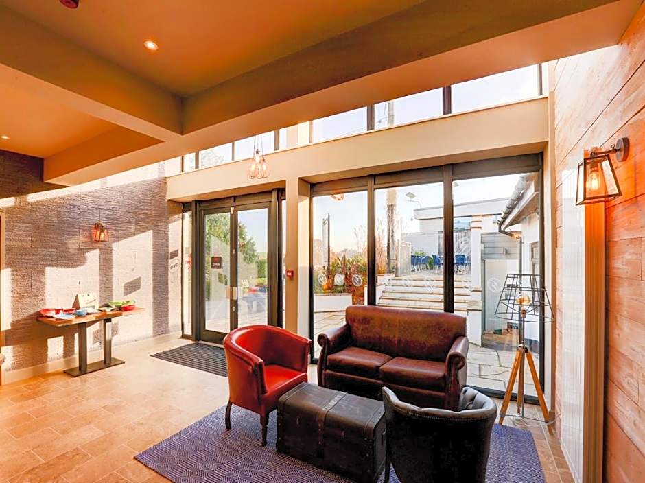 The Gissons Hotel - Exeter Airport & M5