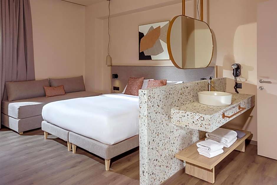 Zeus Hotels Neptuno Beach