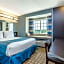 Microtel Inn & Suites By Wyndham Spring Hill/Weeki Wachee