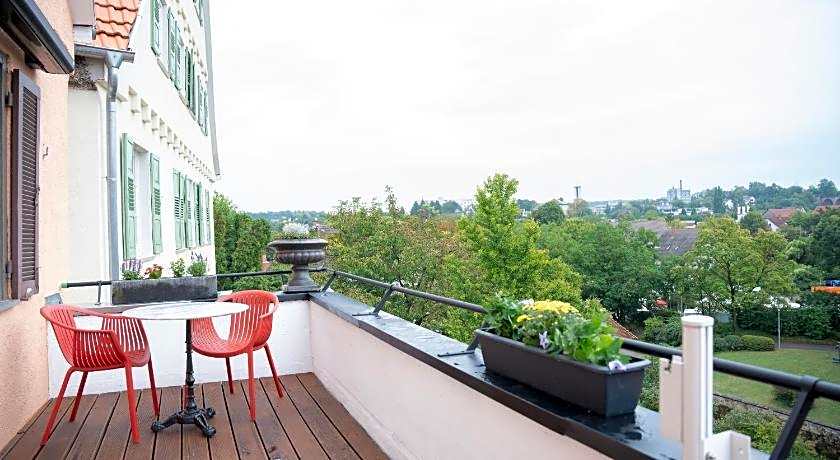 Friedrich von Schiller Hotel