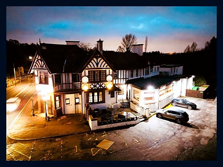 The Popinjay Hotel