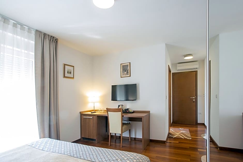 Residence Villa Karda