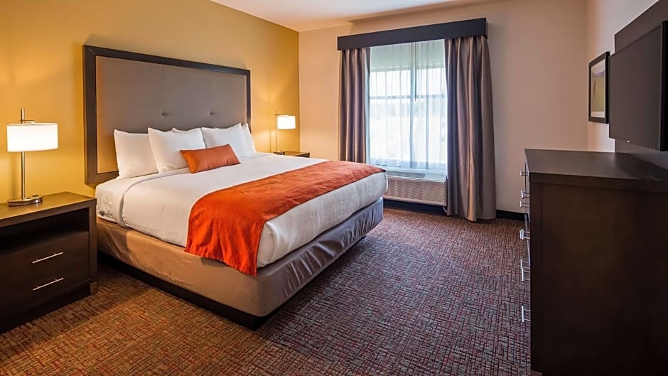 Best Western Plus Elizabethtown Inn & Suites