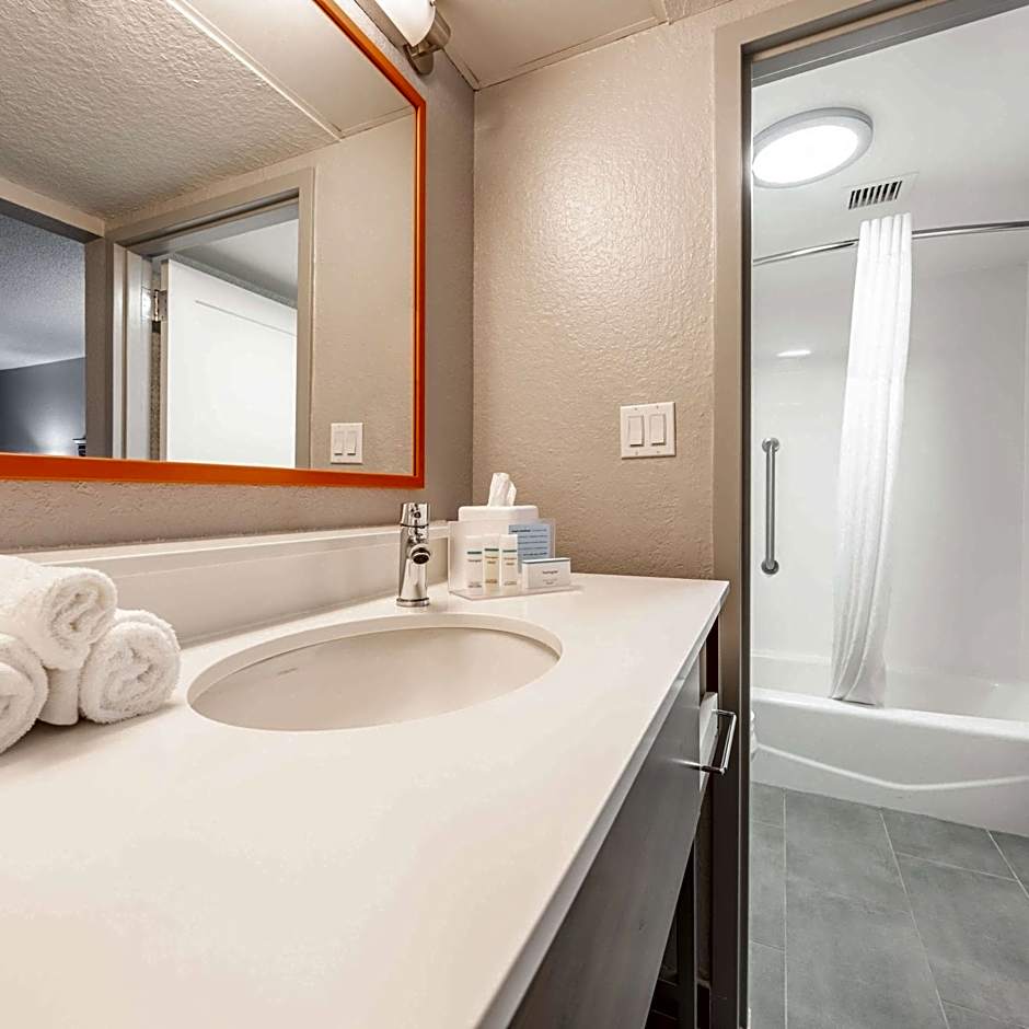 Hampton Inn By Hilton Gainesville