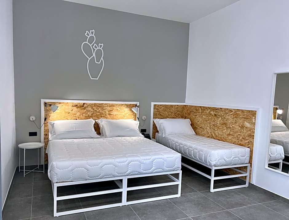 IRON Hotel by Residence Moderno