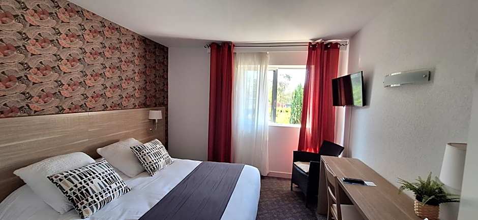 Brit Hotel le Cygne