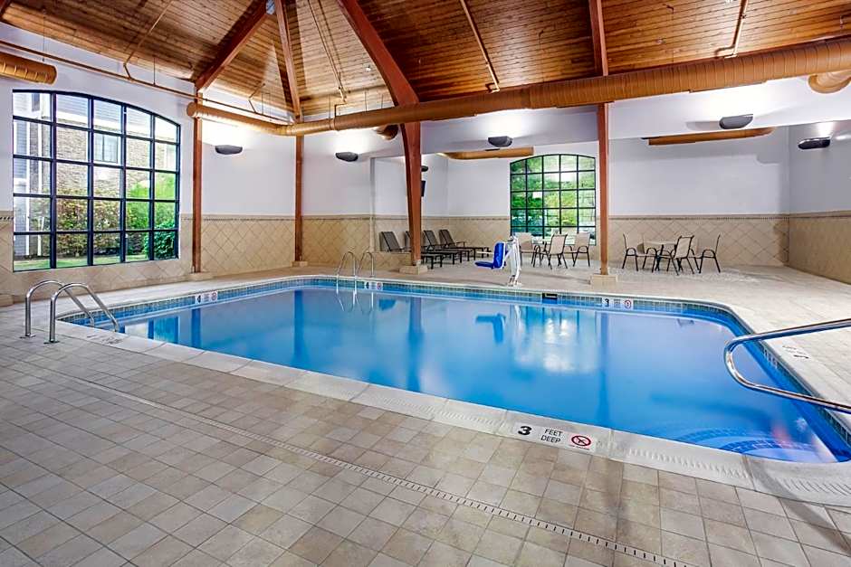 Staybridge Suites Williamsville - Buffalo