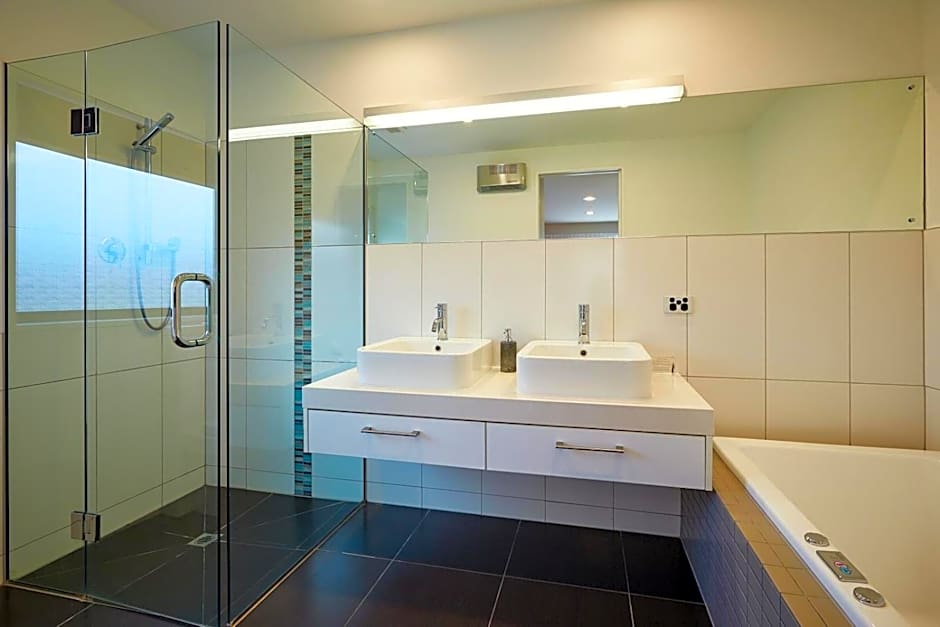 The Fairways Apartments