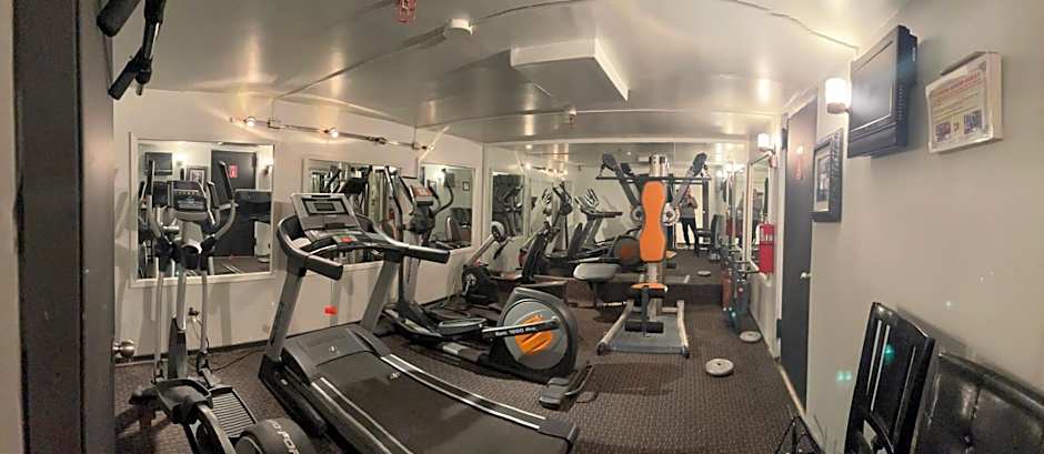 Off SoHo Suites Hotel