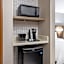 Holiday Inn Express Hotel & Suites-St. Paul By IHG