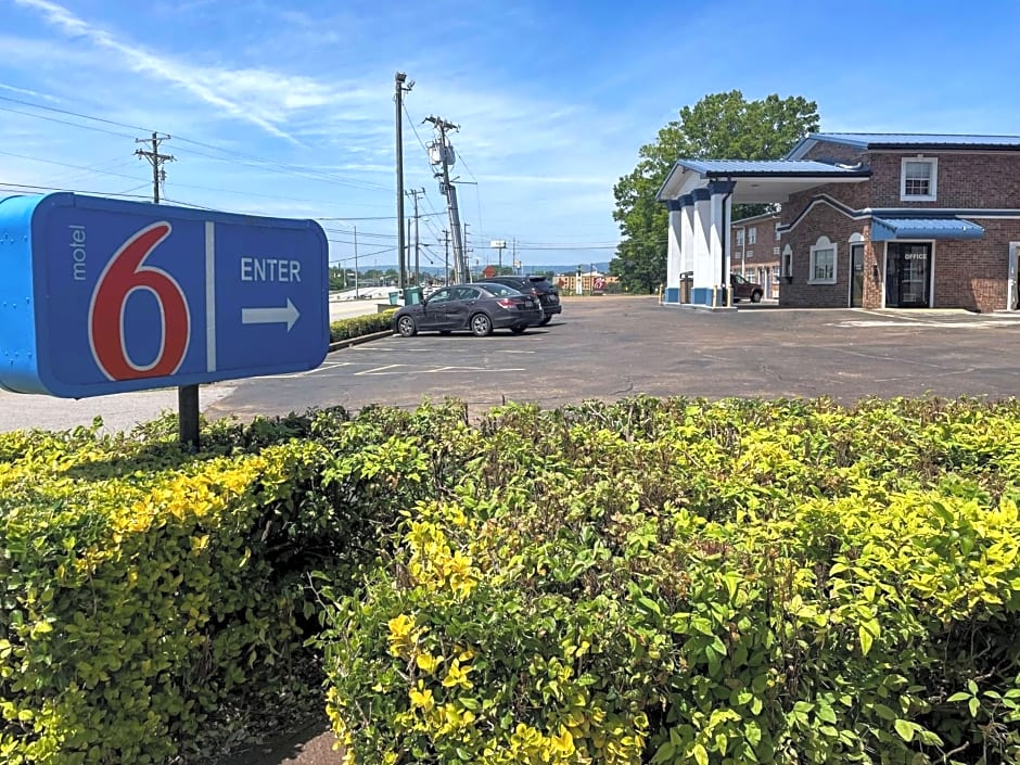 Motel 6-East Ridge, TN
