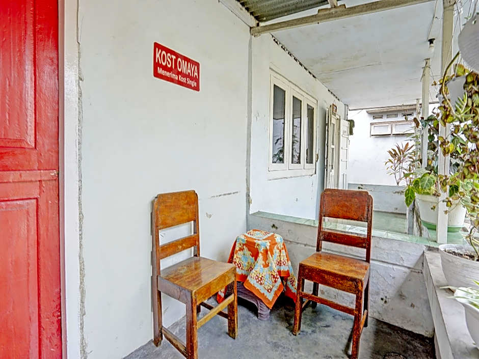 OYO Life 92921 Omaya Kost Syariah