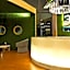 Tsix5 Hotel