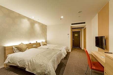 Twin Room - Non-Smoking