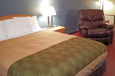 1 King Bed, Nonsmoking