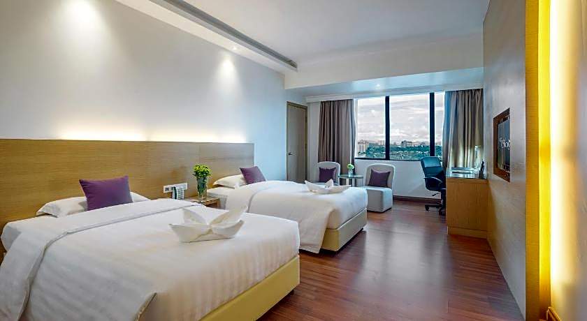 Crystal Crown Hotel Petaling Jaya