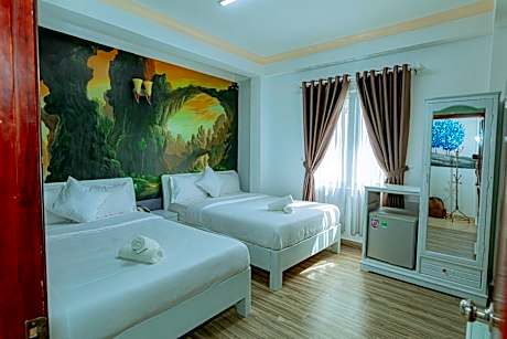Twin Room with Bathroom