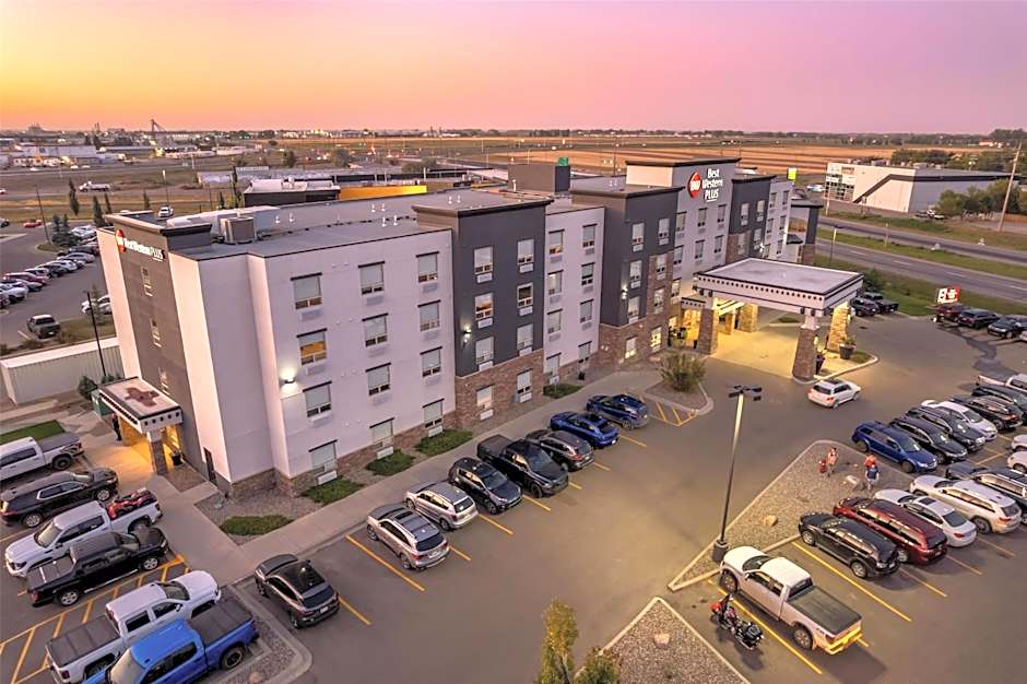 Best Western Plus Service Inn & Suites