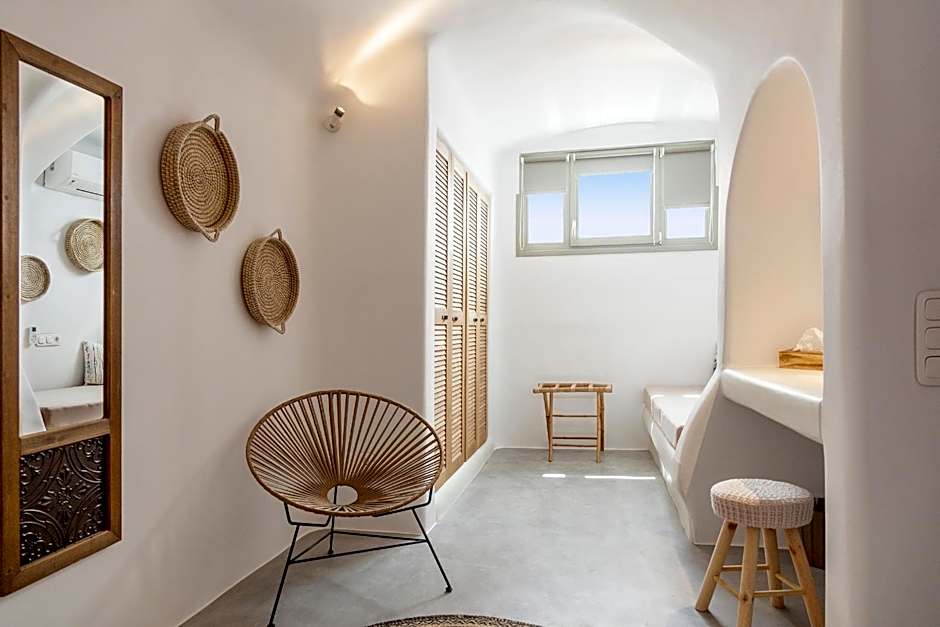 CAPE 9 Villas & Suites