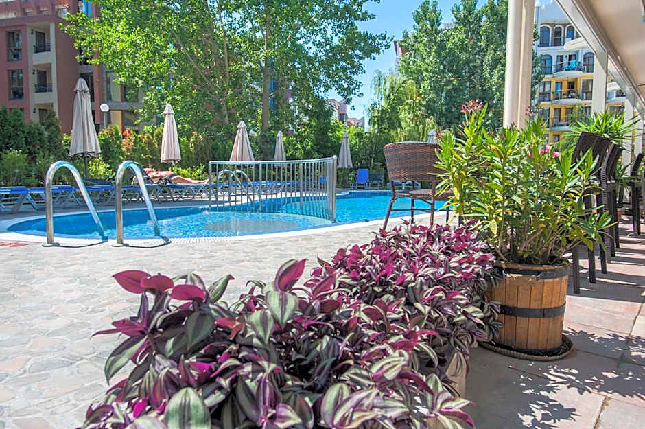 Mariner's Hotel - Self Catering - Adults Only